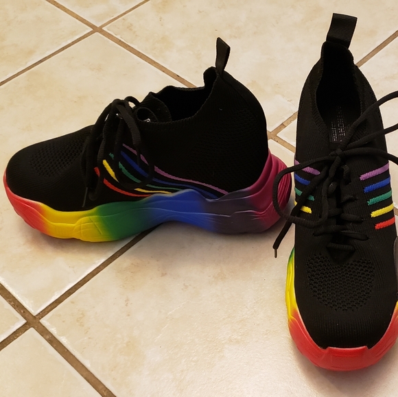 Platform Sneakers - Picture 1 of 5